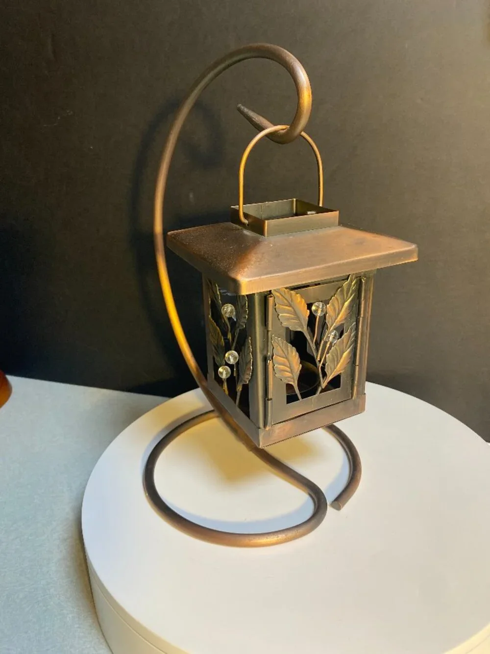 Decorative Metal Lantern Tea Light Candle Holder with Stand | Leaf & Glass